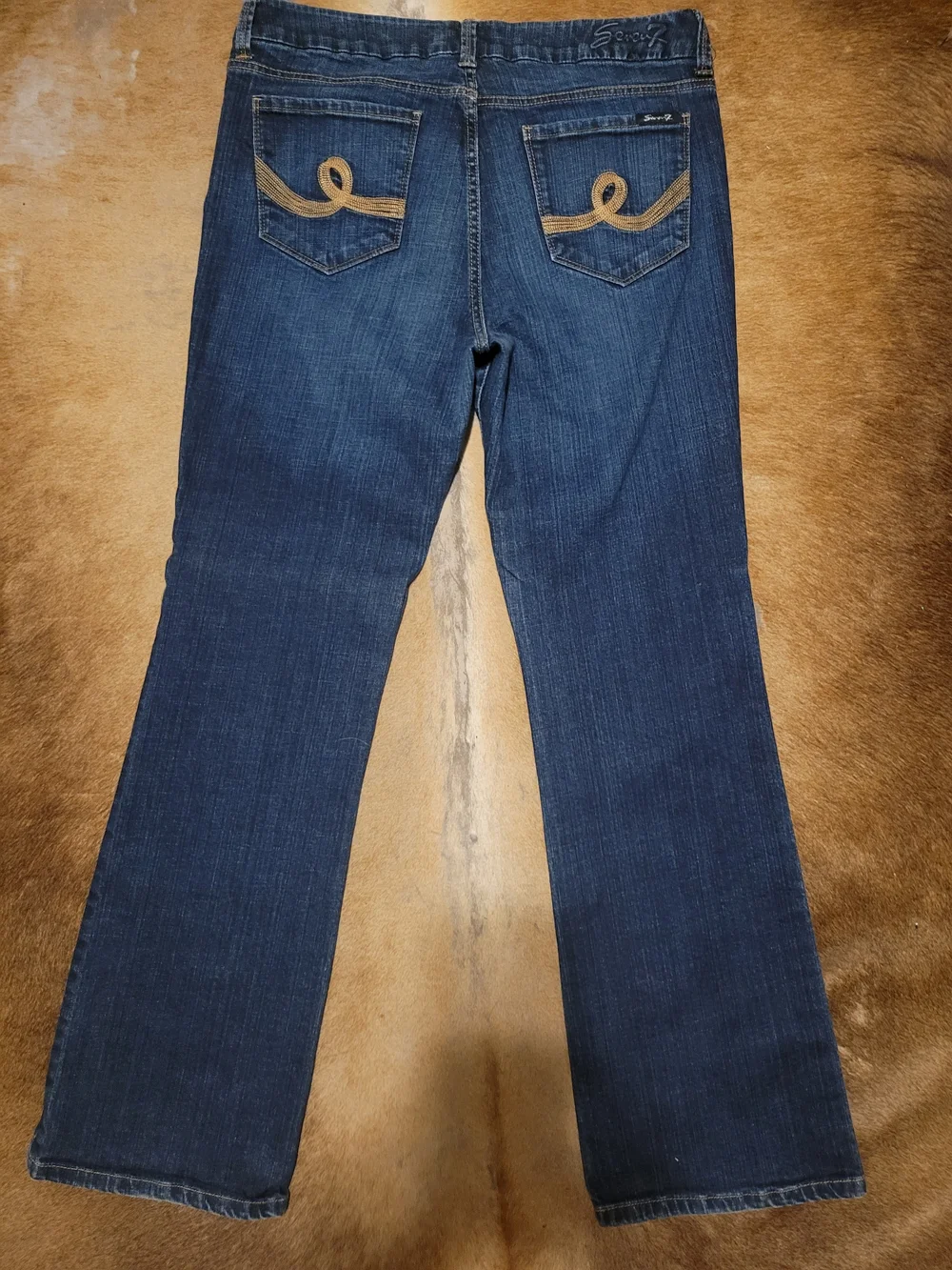 7 For All Mankind Women's Dark Blue Bootcut Jeans Size 12